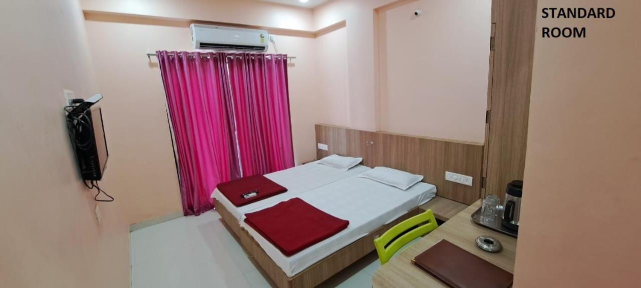 Hotel Aaditya Palace Bhusawal Экстерьер фото